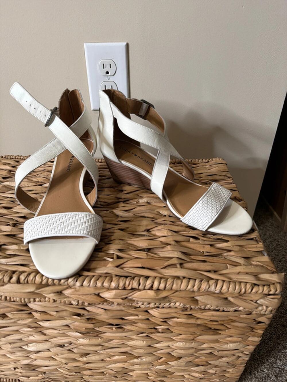 Lucky brand, white, leather woven, sandal, wedge 10 396